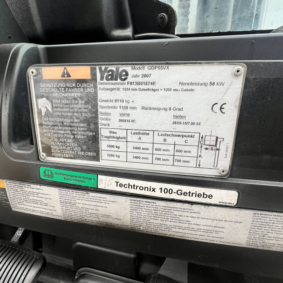Carretilla elevadora diésel Yale GDP55VX: foto 19 Carretilla elevadora diésel Yale GDP55VX: foto 19
