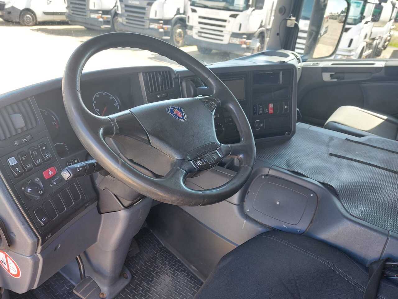 SCANIA PRT - Camión cisterna: foto 2 SCANIA PRT - Camión cisterna: foto 2