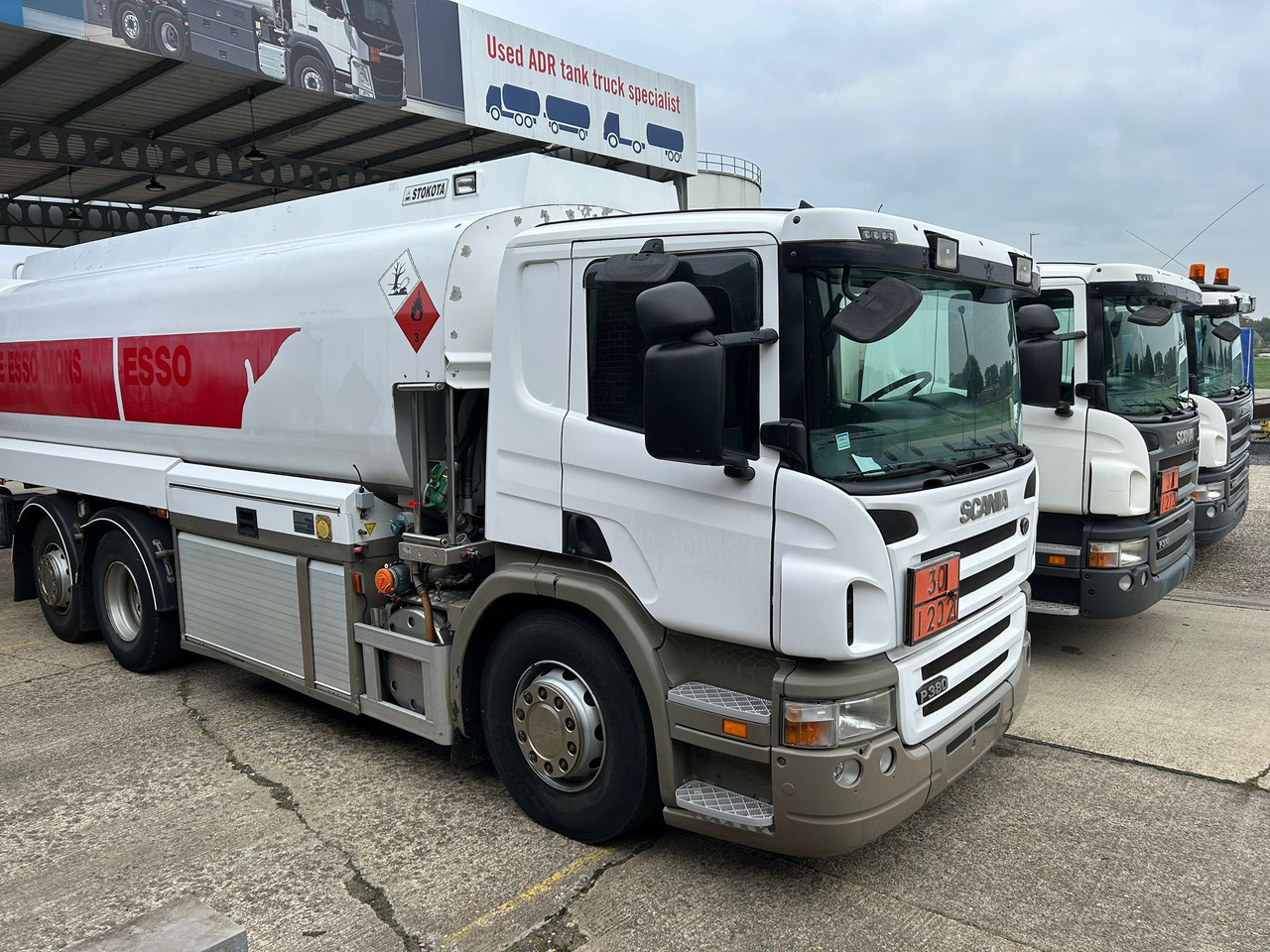 SCANIA PRT, P310, P380 (lot of 3) - Camión cisterna: foto 3 SCANIA PRT, P310, P380 (lot of 3) - Camión cisterna: foto 3