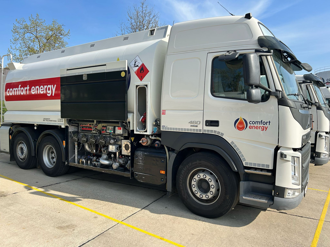 VOLVO FM - Camión cisterna: foto 2 VOLVO FM - Camión cisterna: foto 2