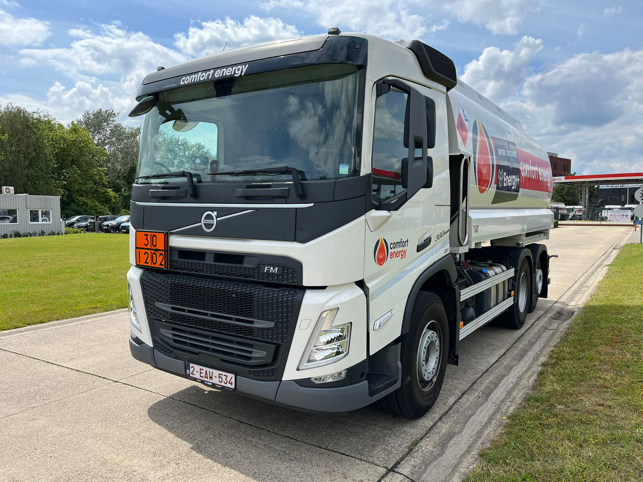 VOLVO FM - Camión cisterna: foto 1 VOLVO FM - Camión cisterna: foto 1