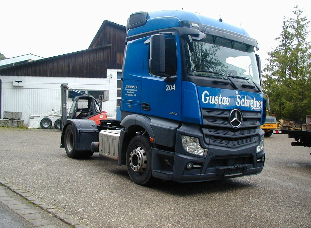 Mercedes-Benz Actros 1843 - Cabeza tractora: foto 1 Mercedes-Benz Actros 1843 - Cabeza tractora: foto 1