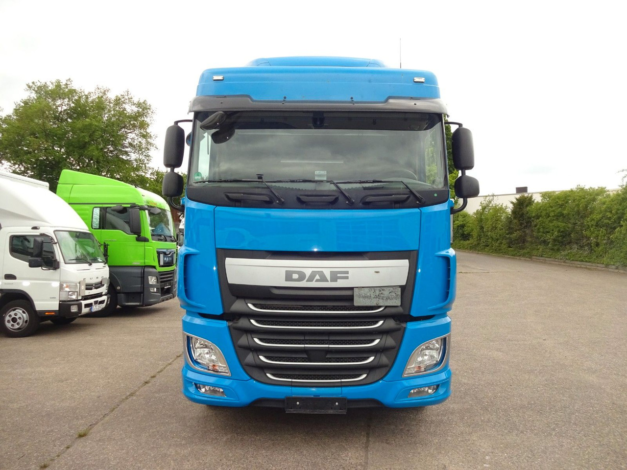 DAF XF 440, SC, Klima, 2 x Tank, Intarder, Standklim - Cabeza tractora: foto 2 DAF XF 440, SC, Klima, 2 x Tank, Intarder, Standklim - Cabeza tractora: foto 2