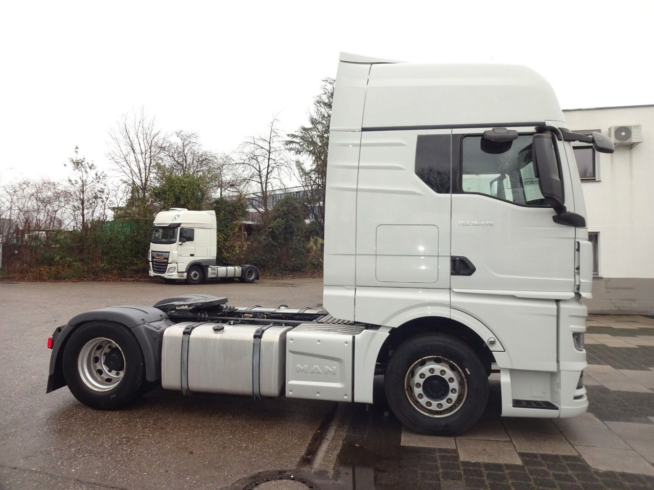 MAN 3 x TGX 18.470, XXL, Intarder, ACC, 2 x Tank - Cabeza tractora: foto 4 MAN 3 x TGX 18.470, XXL, Intarder, ACC, 2 x Tank - Cabeza tractora: foto 4