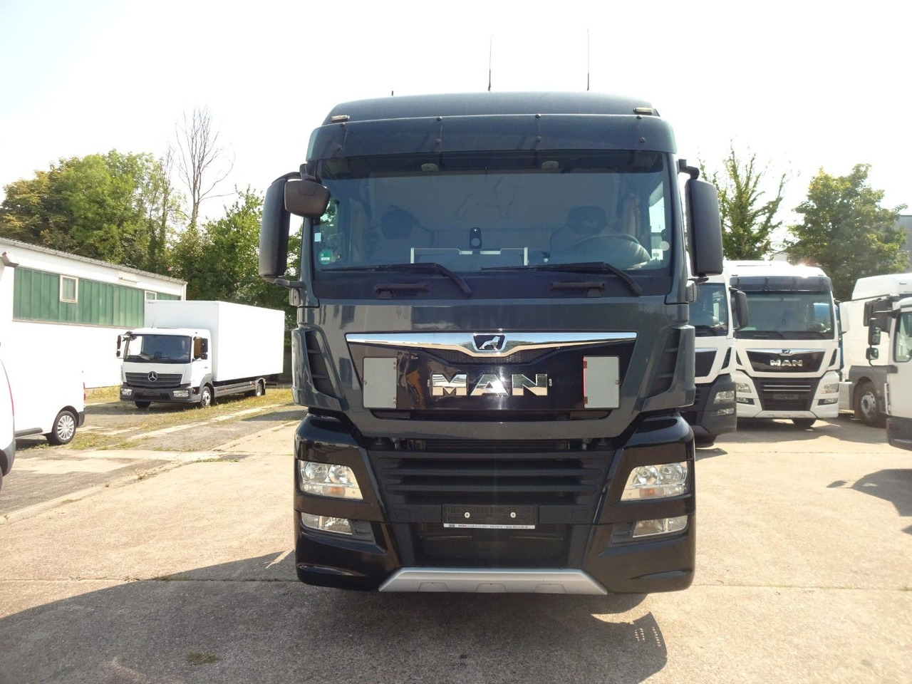 MAN TGX 18.470, XLX, Intarder, ACC, 2 Tank, Standkl - Cabeza tractora: foto 2 MAN TGX 18.470, XLX, Intarder, ACC, 2 Tank, Standkl - Cabeza tractora: foto 2