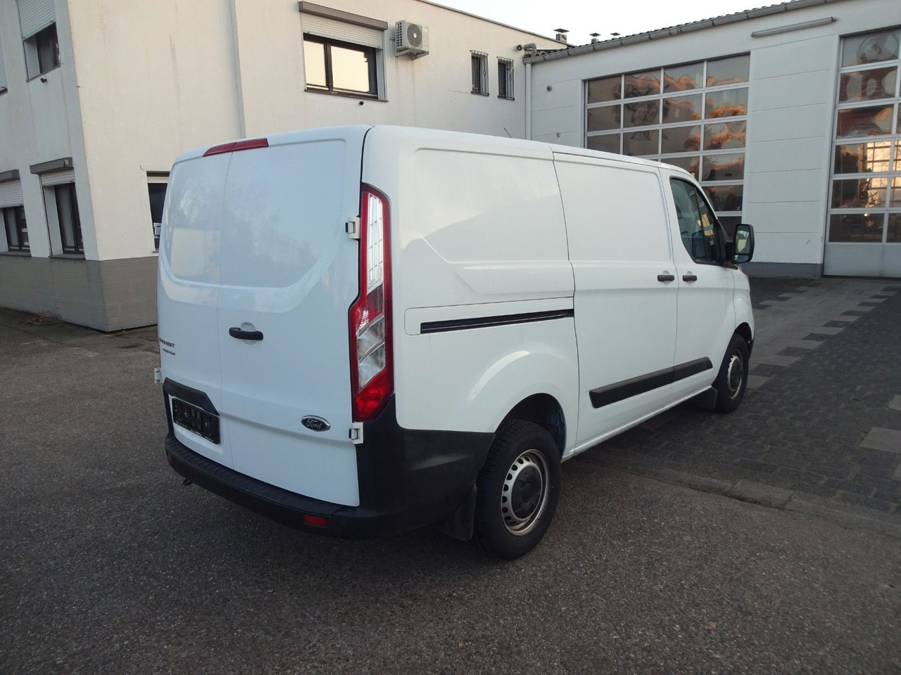 Ford Transit Custom Kasten 280 L1H1, PDC - Furgoneta de pasajeros: foto 5 Ford Transit Custom Kasten 280 L1H1, PDC - Furgoneta de pasajeros: foto 5