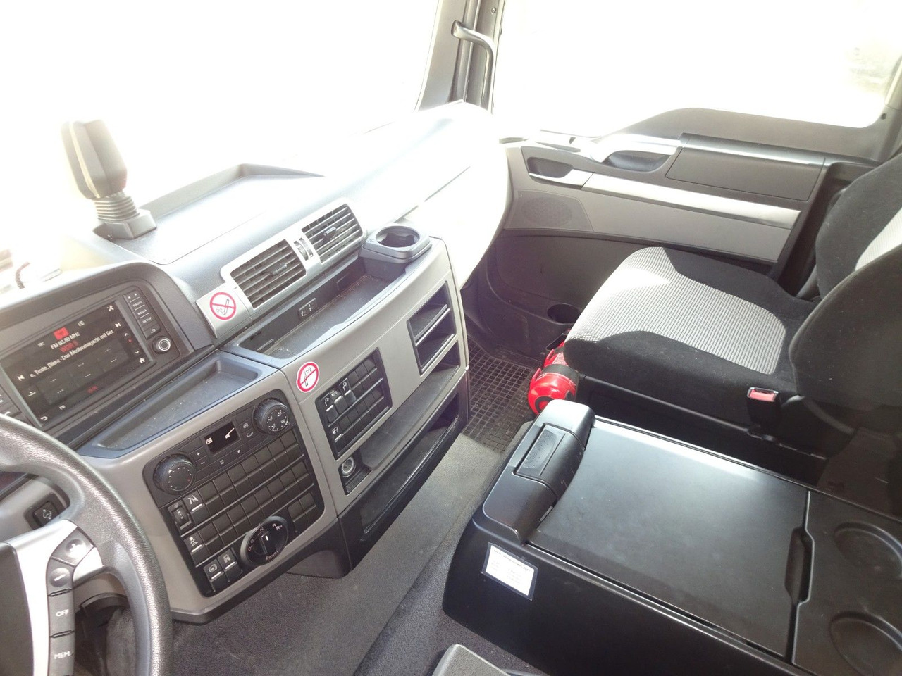 Furgoneta caja cerrada MAN TGL 8.190, LBW, Luft, Tempomat, Standheizung: foto 20 Furgoneta caja cerrada MAN TGL 8.190, LBW, Luft, Tempomat, Standheizung: foto 20