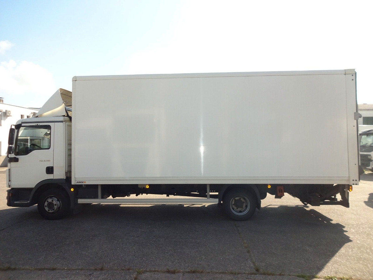Furgoneta caja cerrada MAN TGL 8.190, LBW, Luft, Tempomat, Standheizung: foto 8 Furgoneta caja cerrada MAN TGL 8.190, LBW, Luft, Tempomat, Standheizung: foto 8
