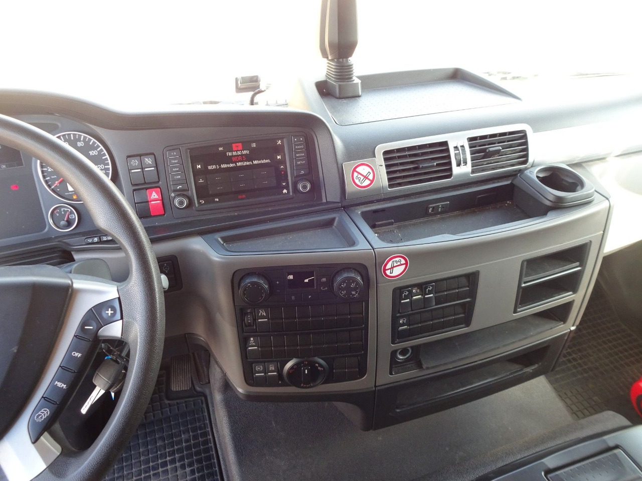 Furgoneta caja cerrada MAN TGL 8.190, LBW, Luft, Tempomat, Standheizung: foto 19 Furgoneta caja cerrada MAN TGL 8.190, LBW, Luft, Tempomat, Standheizung: foto 19