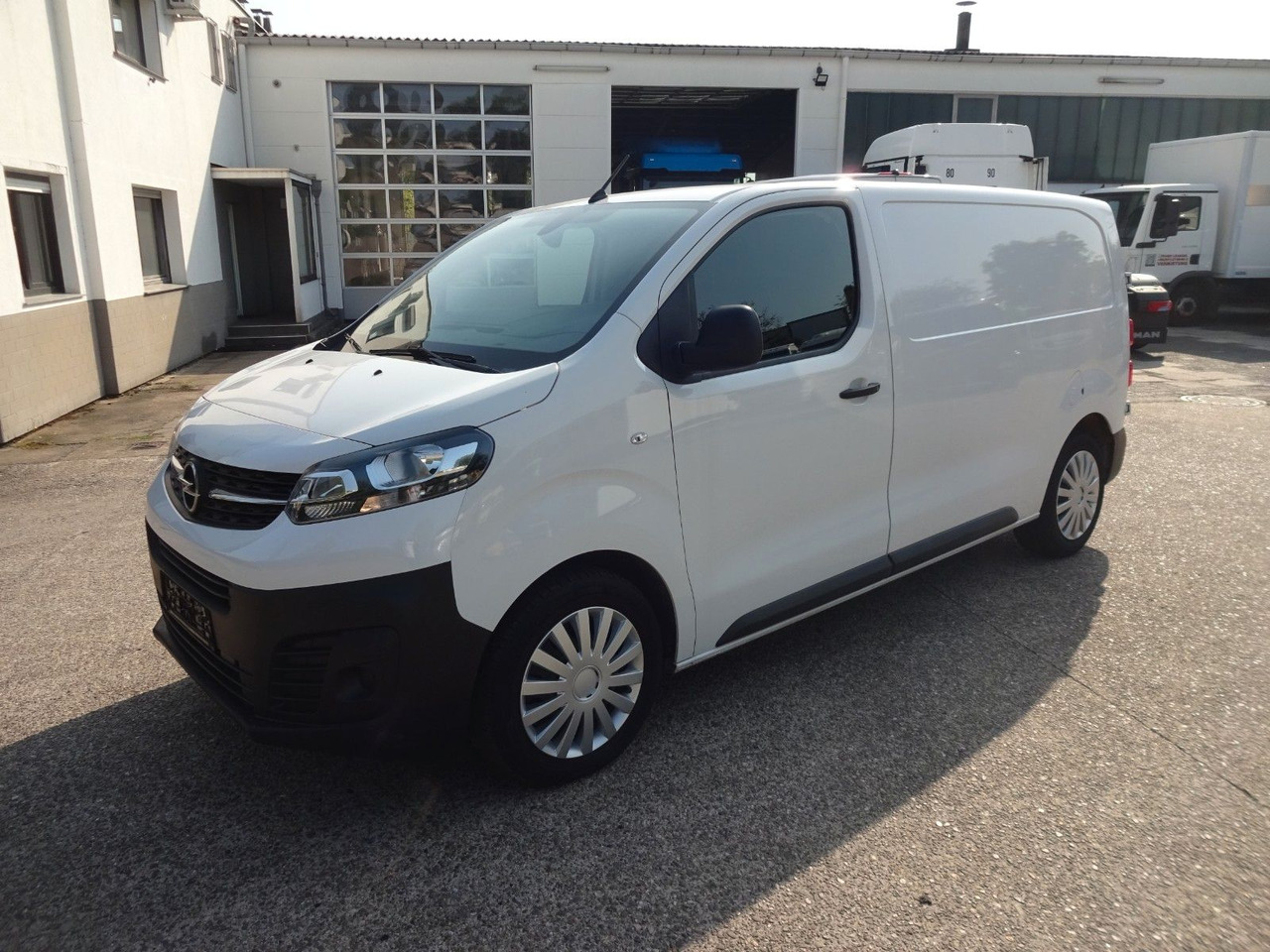 Opel Vivaro Kasten L1H1, Klima, PDC, - Furgoneta pequeña: foto 3 Opel Vivaro Kasten L1H1, Klima, PDC, - Furgoneta pequeña: foto 3