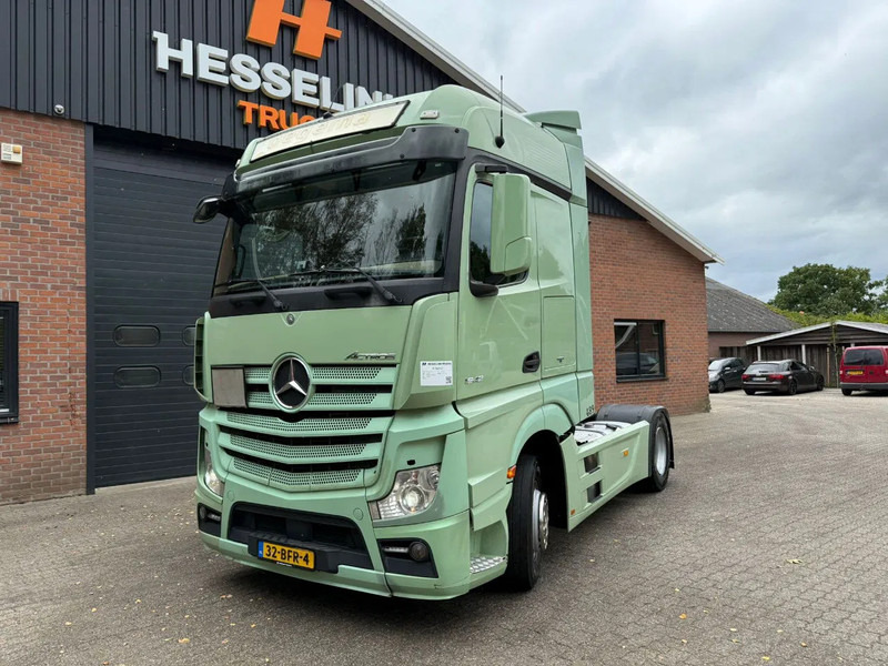 Mercedes-Benz Actros 1842 4X2 Streamspace Side skirts 2x tank NL Truck - Cabeza tractora: foto 1 Mercedes-Benz Actros 1842 4X2 Streamspace Side skirts 2x tank NL Truck - Cabeza tractora: foto 1