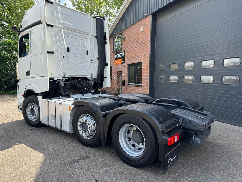 Mercedes-Benz Actros 2545 6X2 Gigaspace Gestuurde voorloopas NL Truck 327.240KM - Cabeza tractora: foto 4 Mercedes-Benz Actros 2545 6X2 Gigaspace Gestuurde voorloopas NL Truck 327.240KM - Cabeza tractora: foto 4