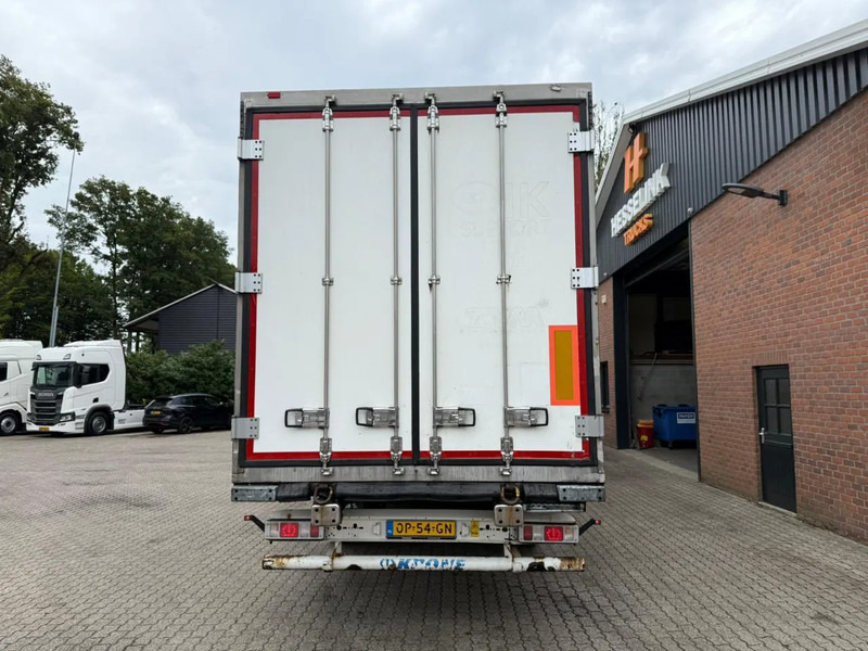 Krone Carrier Vector 1950 MT 5x Meatrails Rohrbahnen Fleisch Hooks - Semirremolque isotérmico: foto 5 Krone Carrier Vector 1950 MT 5x Meatrails Rohrbahnen Fleisch Hooks - Semirremolque isotérmico: foto 5