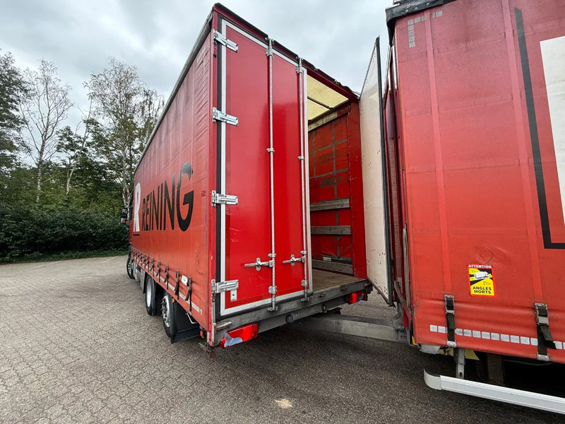MAN TGX 26.400 2X! 6X2 JUMBO Kombi 120m3 Complete 2015, Galvanized - Camión caja cerrada: foto 4 MAN TGX 26.400 2X! 6X2 JUMBO Kombi 120m3 Complete 2015, Galvanized - Camión caja cerrada: foto 4