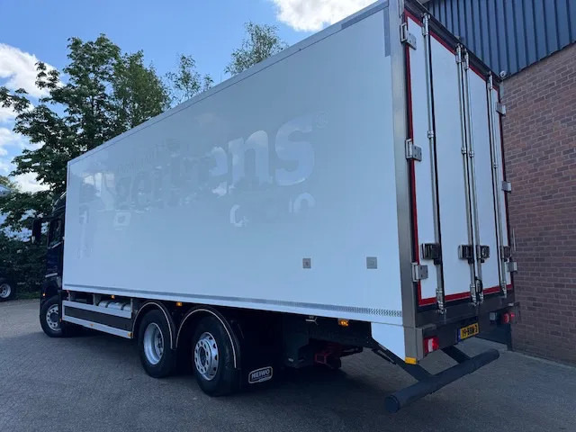 Mercedes-Benz 2748 6X2 Bigspace AHK 598.765M! 8.1M Heiwo box, Stuuras, Top condition - Camión caja cerrada: foto 3 Mercedes-Benz 2748 6X2 Bigspace AHK 598.765M! 8.1M Heiwo box, Stuuras, Top condition - Camión caja cerrada: foto 3