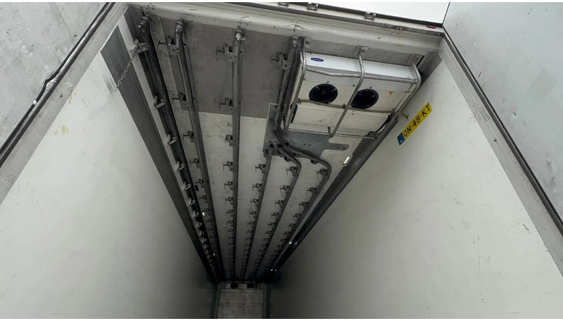 Schmitz Cargobull SKO 24 5x Meatrails Rohrbahnen Fleisch Carrier Vector 1950MT - Semirremolque isotérmico: foto 4 Schmitz Cargobull SKO 24 5x Meatrails Rohrbahnen Fleisch Carrier Vector 1950MT - Semirremolque isotérmico: foto 4