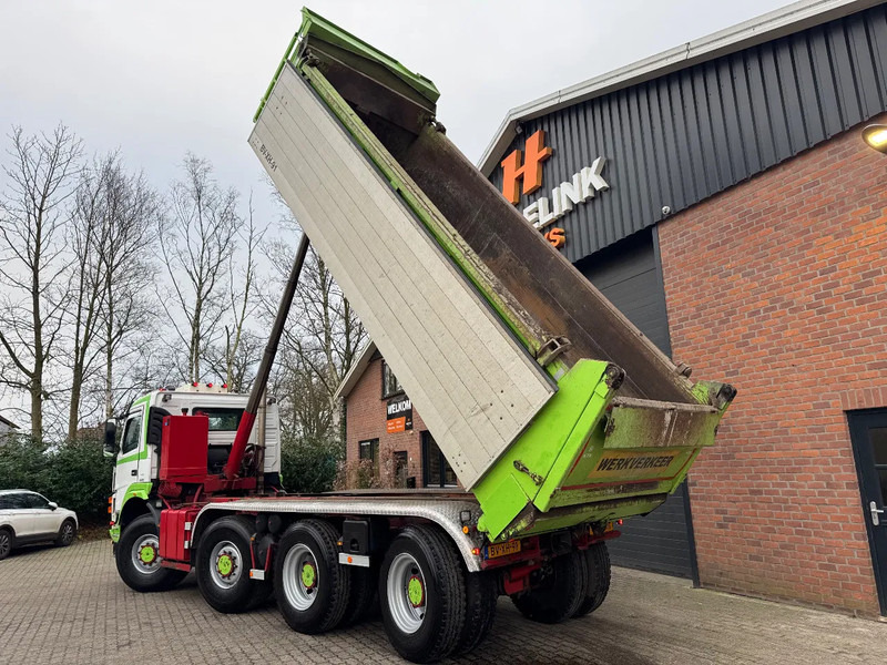 Terberg FM 2000 8X8 21m3 Isolated Hardox Manual gearbox NL truck - Camión volquete: foto 3 Terberg FM 2000 8X8 21m3 Isolated Hardox Manual gearbox NL truck - Camión volquete: foto 3