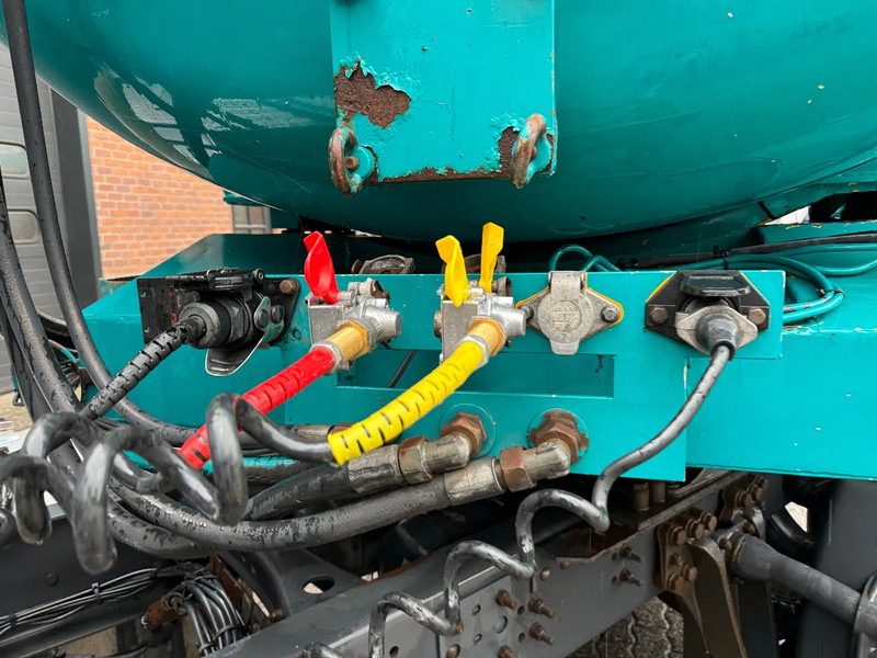 Semirremolque cisterna Veenhuis 36m3 RVS Mestoplegger Geijkte weging Nieuwe APK VMA Bemonstering 2x stuuras: foto 12