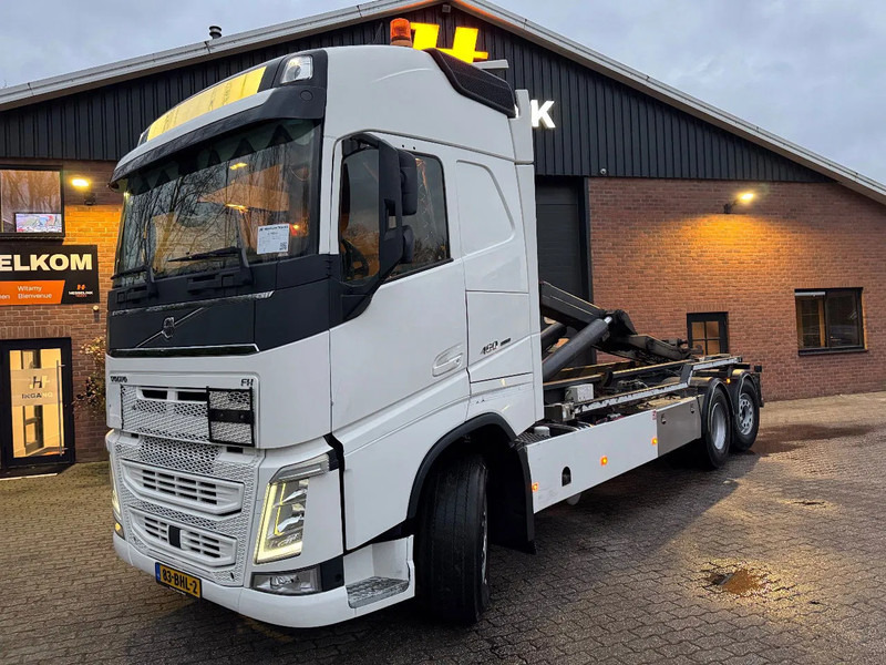 Volvo FH 460 6X2 VDL 25T Haakarm Standairco 9T Vooras Stuuras NL Truck - Camión multibasculante: foto 1 Volvo FH 460 6X2 VDL 25T Haakarm Standairco 9T Vooras Stuuras NL Truck - Camión multibasculante: foto 1