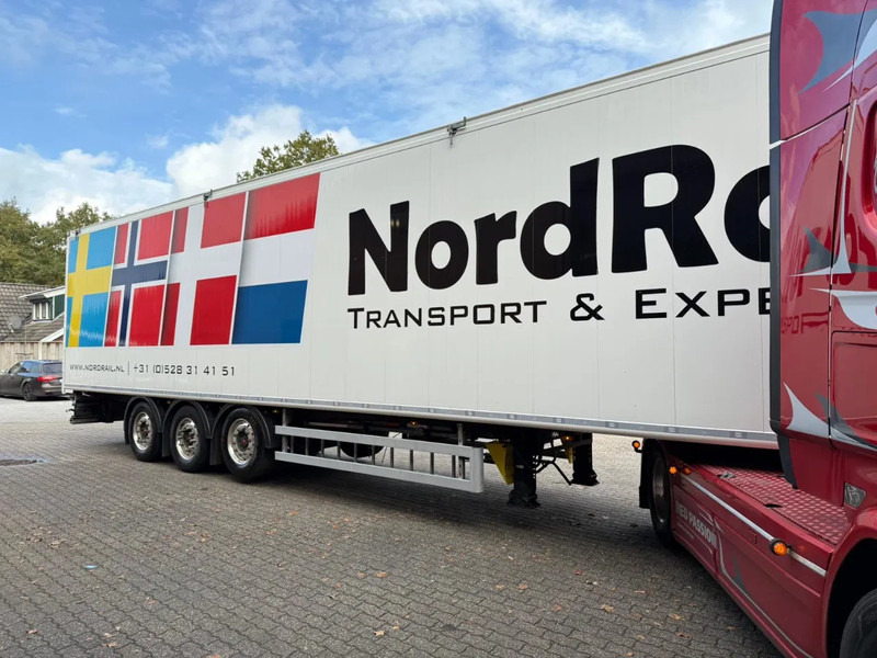 Kraker 2X K-Force 92m3 Alcoa SAF Tyrepilot Liftas 8MM Cargo Floor - Top condition - Semirremolque piso movil: foto 4 Kraker 2X K-Force 92m3 Alcoa SAF Tyrepilot Liftas 8MM Cargo Floor - Top condition - Semirremolque piso movil: foto 4