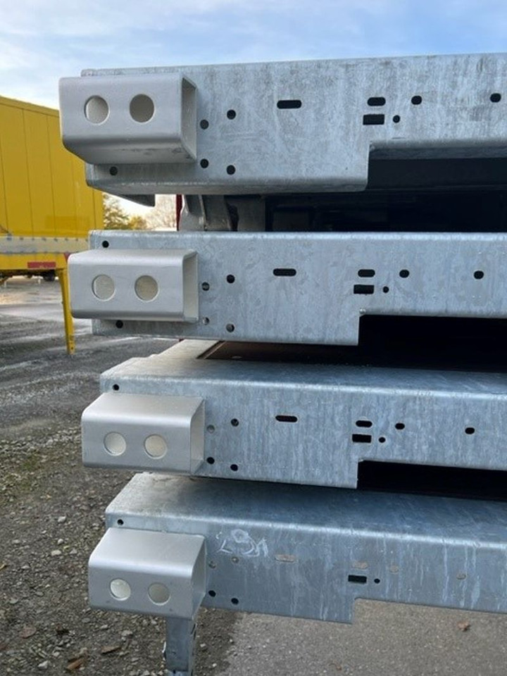 Kögel Wechselrahmen, BDF-System, 7.450 mm lang. - Carrocería abierta: foto 3 Kögel Wechselrahmen, BDF-System, 7.450 mm lang. - Carrocería abierta: foto 3