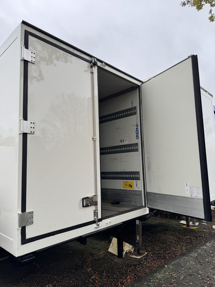 Krone BDF-System 7.45 m, Wartung neu, LACK NEU in weiß - Carrocería-frigorifico: foto 3 Krone BDF-System 7.45 m, Wartung neu, LACK NEU in weiß - Carrocería-frigorifico: foto 3
