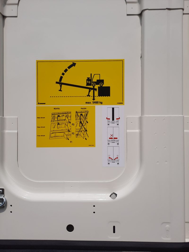 Krone BDF-System, 7.450 mm lang - Caja cerrada: foto 3 Krone BDF-System, 7.450 mm lang - Caja cerrada: foto 3