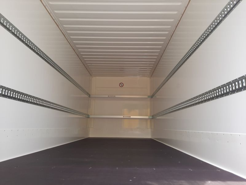 Krone BDF-System, 7.450 mm lang - Caja cerrada: foto 2 Krone BDF-System, 7.450 mm lang - Caja cerrada: foto 2