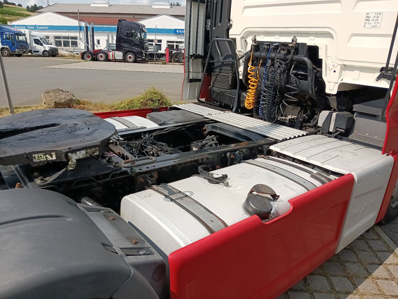 Cabeza tractora MAN TGX 18:440 BLS INTARDER Vollspoiler Reifen70-90% MAN TGX 18:440 BLS INTARDER Vollspoiler Reifen70-90%: foto 20 Cabeza tractora MAN TGX 18:440 BLS INTARDER Vollspoiler Reifen70-90% MAN TGX 18:440 BLS INTARDER Vollspoiler Reifen70-90%: foto 20