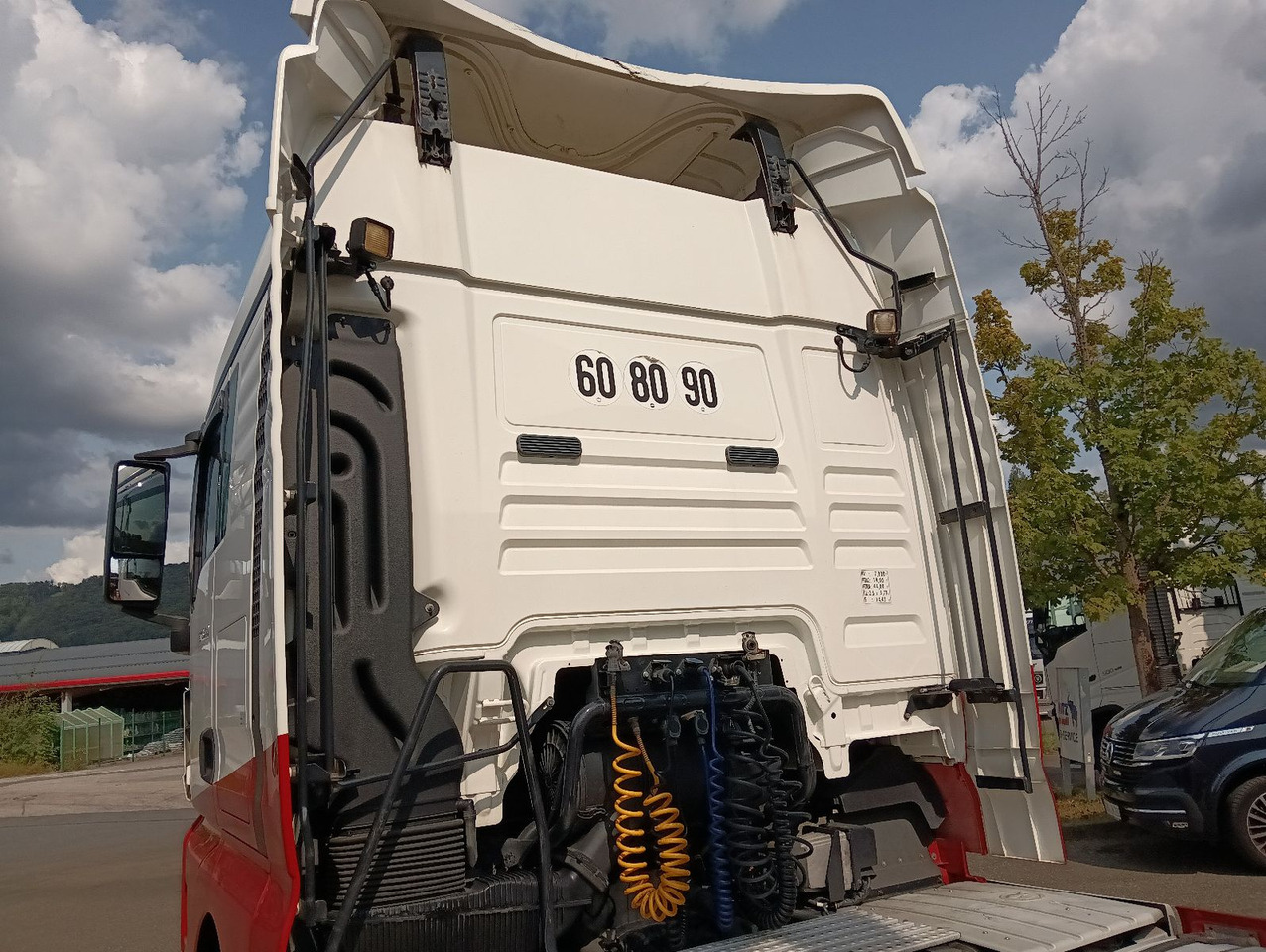 Cabeza tractora MAN TGX 18:440 BLS INTARDER Vollspoiler Reifen70-90% MAN TGX 18:440 BLS INTARDER Vollspoiler Reifen70-90%: foto 25 Cabeza tractora MAN TGX 18:440 BLS INTARDER Vollspoiler Reifen70-90% MAN TGX 18:440 BLS INTARDER Vollspoiler Reifen70-90%: foto 25