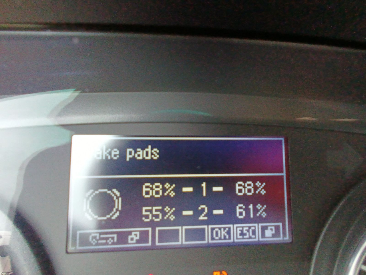 Cabeza tractora MAN TGX 18:440 BLS INTARDER Vollspoiler Reifen70-90% MAN TGX 18:440 BLS INTARDER Vollspoiler Reifen70-90%: foto 15 Cabeza tractora MAN TGX 18:440 BLS INTARDER Vollspoiler Reifen70-90% MAN TGX 18:440 BLS INTARDER Vollspoiler Reifen70-90%: foto 15