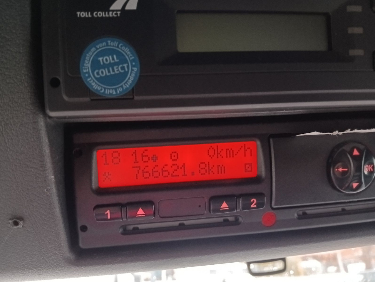 Cabeza tractora MAN TGX 18:440 FLT XLX 2xTank Klima Spoiler Kühlbox MAN TGX 18:440 FLT XLX 2xTank Klima Spoiler Kühlbox: foto 31 Cabeza tractora MAN TGX 18:440 FLT XLX 2xTank Klima Spoiler Kühlbox MAN TGX 18:440 FLT XLX 2xTank Klima Spoiler Kühlbox: foto 31