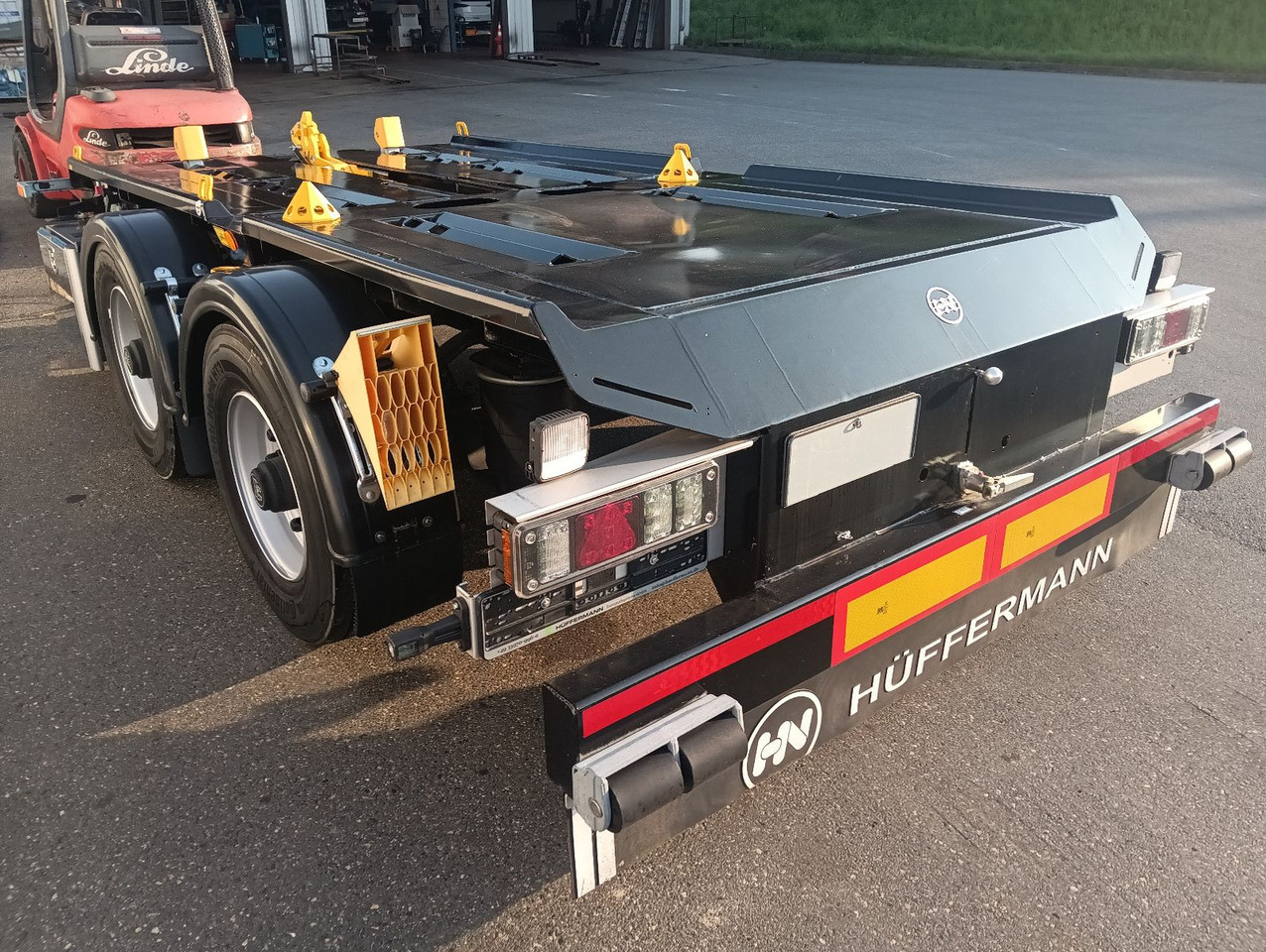 Remolque multilift/ Portacontenedores de cadenas nuevo Hüffermann 2-ACHS-MINI-CARRIER MULTIFIX verzinkt NEU BPW Hüffermann 2-ACHS-MINI-CARRIER MULTIFIX verzinkt NEU BPW: foto 12 Remolque multilift/ Portacontenedores de cadenas nuevo Hüffermann 2-ACHS-MINI-CARRIER MULTIFIX verzinkt NEU BPW Hüffermann 2-ACHS-MINI-CARRIER MULTIFIX verzinkt NEU BPW: foto 12