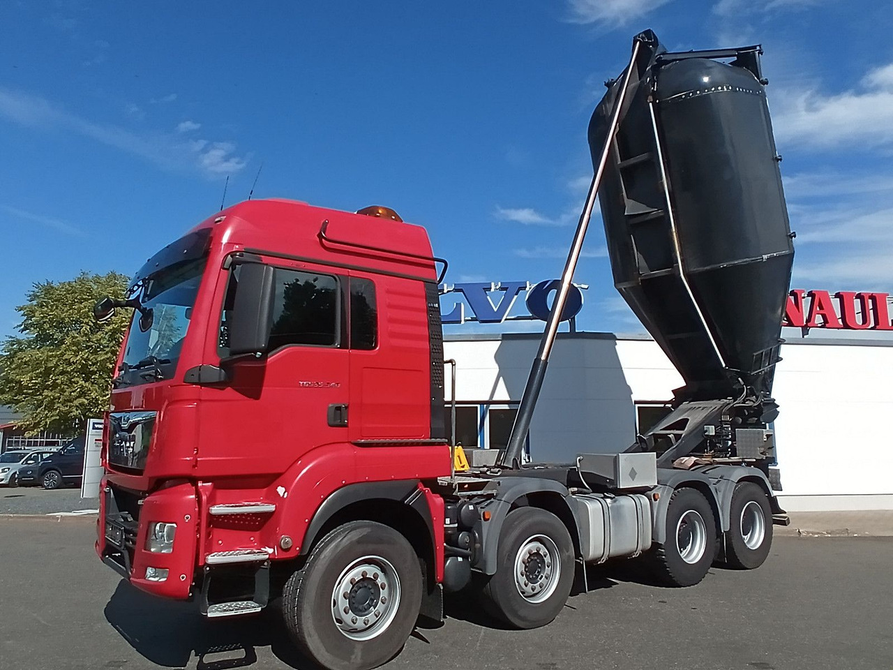 MAN TGS 35:480 8x4BL MEILLER ISO-Teerbirne RETARDER - Camión volquete: foto 4 MAN TGS 35:480 8x4BL MEILLER ISO-Teerbirne RETARDER - Camión volquete: foto 4