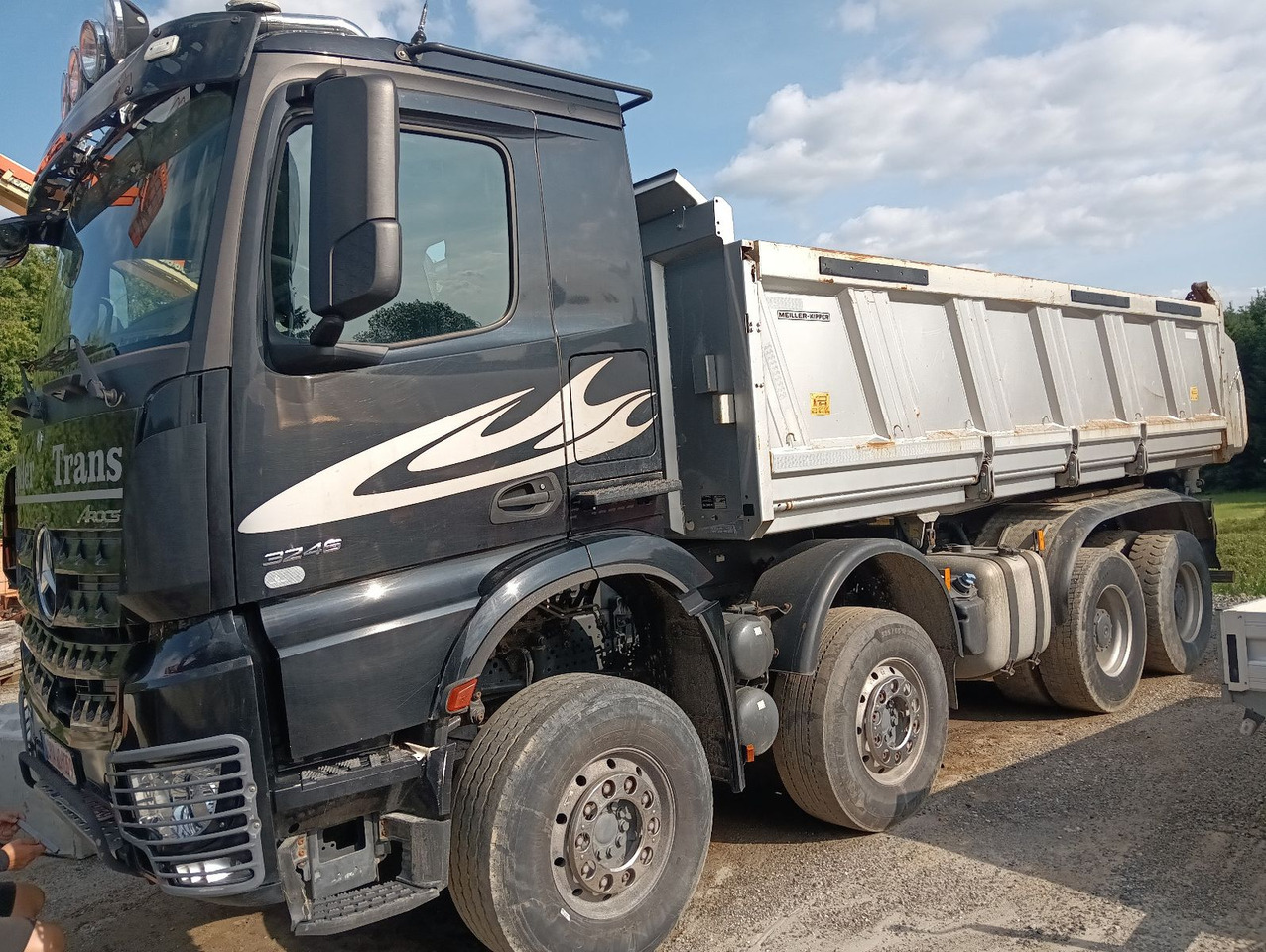 Mercedes-Benz AROCS 3246 8x4 MEILLER 3-Seiten Bordmatic SCHALT - Camión volquete: foto 5 Mercedes-Benz AROCS 3246 8x4 MEILLER 3-Seiten Bordmatic SCHALT - Camión volquete: foto 5