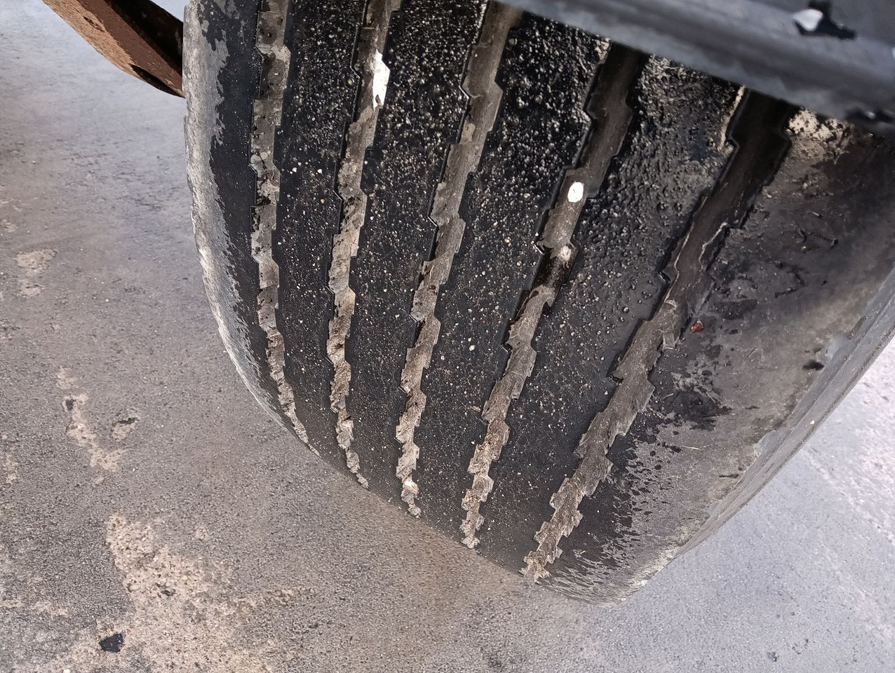 Leasing de Schwarzmüller 2-A BDF 1,22/1,32 ALCOA Alufelgen ADR 120tkm TÜV Schwarzmüller 2-A BDF 1,22/1,32 ALCOA Alufelgen ADR 120tkm TÜV Schwarzmüller 2-A BDF 1,22/1,32 ALCOA Alufelgen ADR 120tkm TÜV Schwarzmüller 2-A BDF 1,22/1,32 ALCOA Alufelgen ADR 120tkm TÜV: foto 29