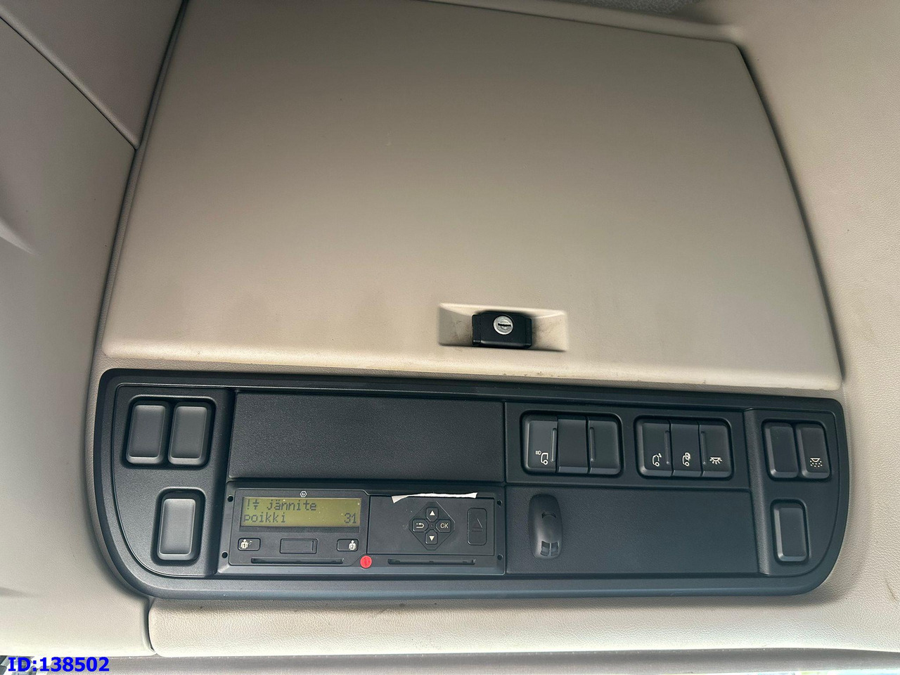 Cabeza tractora DAF XF106 460 6X2 Retarder: foto 18