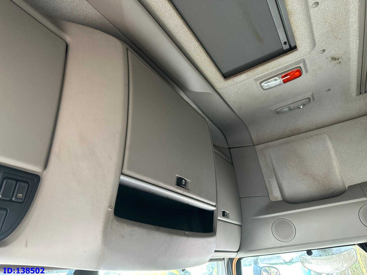 Cabeza tractora DAF XF106 460 6X2 Retarder: foto 17