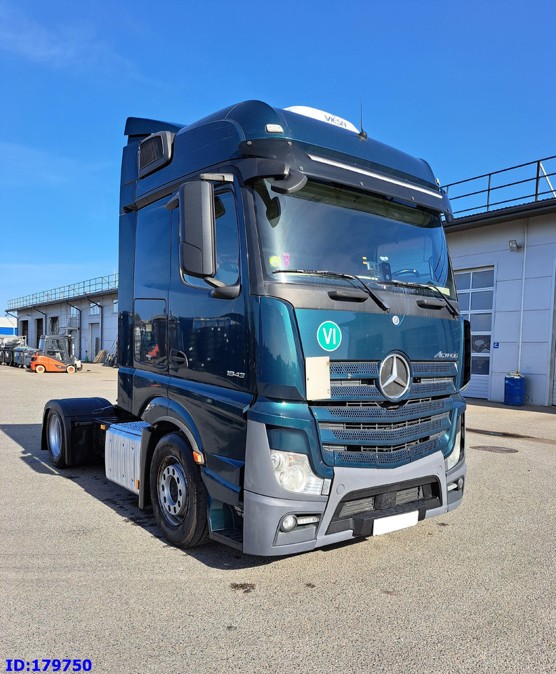 MERCEDES-BENZ Actros 1843 Euro6 - Cabeza tractora: foto 2 MERCEDES-BENZ Actros 1843 Euro6 - Cabeza tractora: foto 2