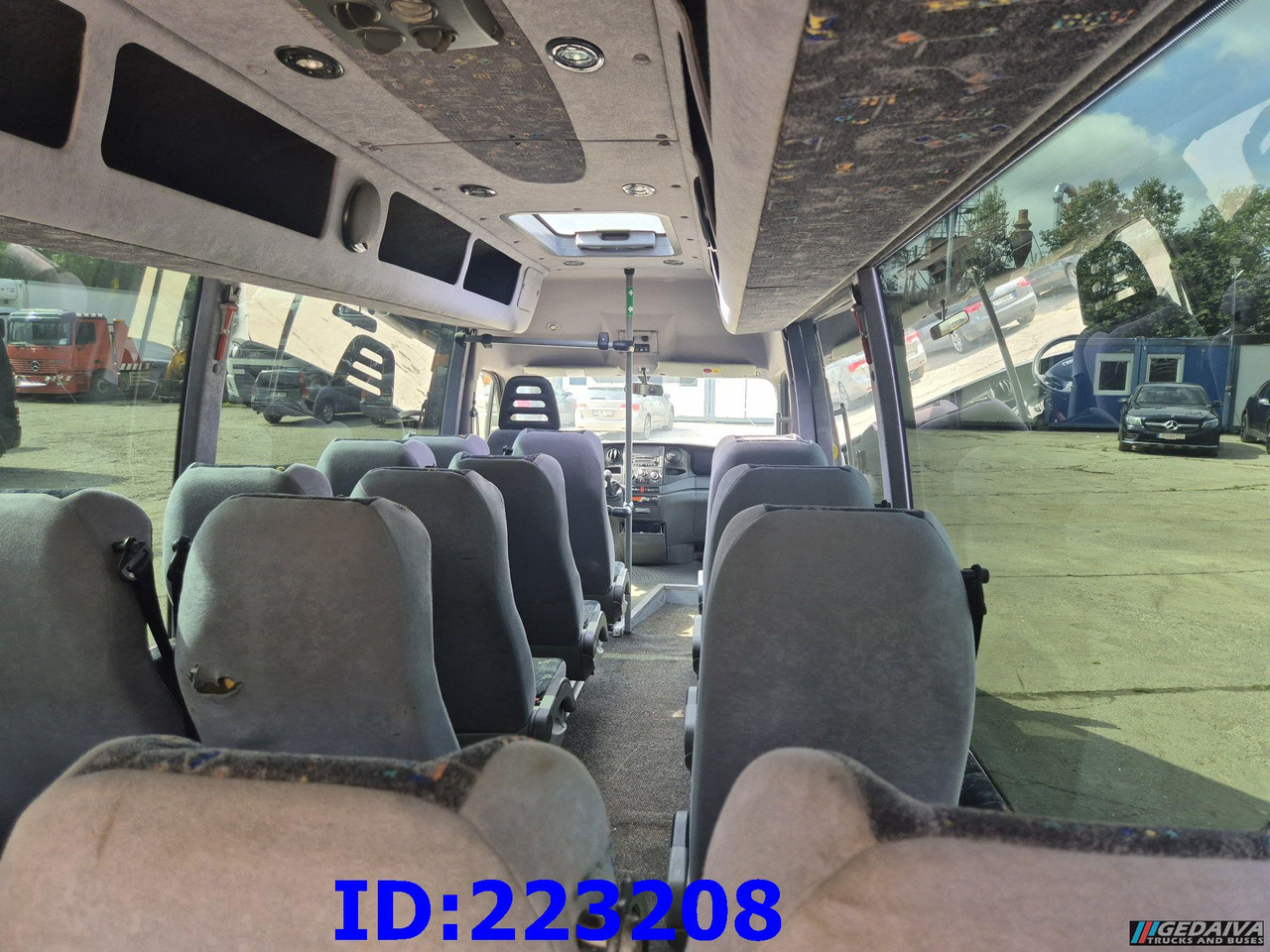 Autocar IVECO Daily Avestark 17-seater: foto 18