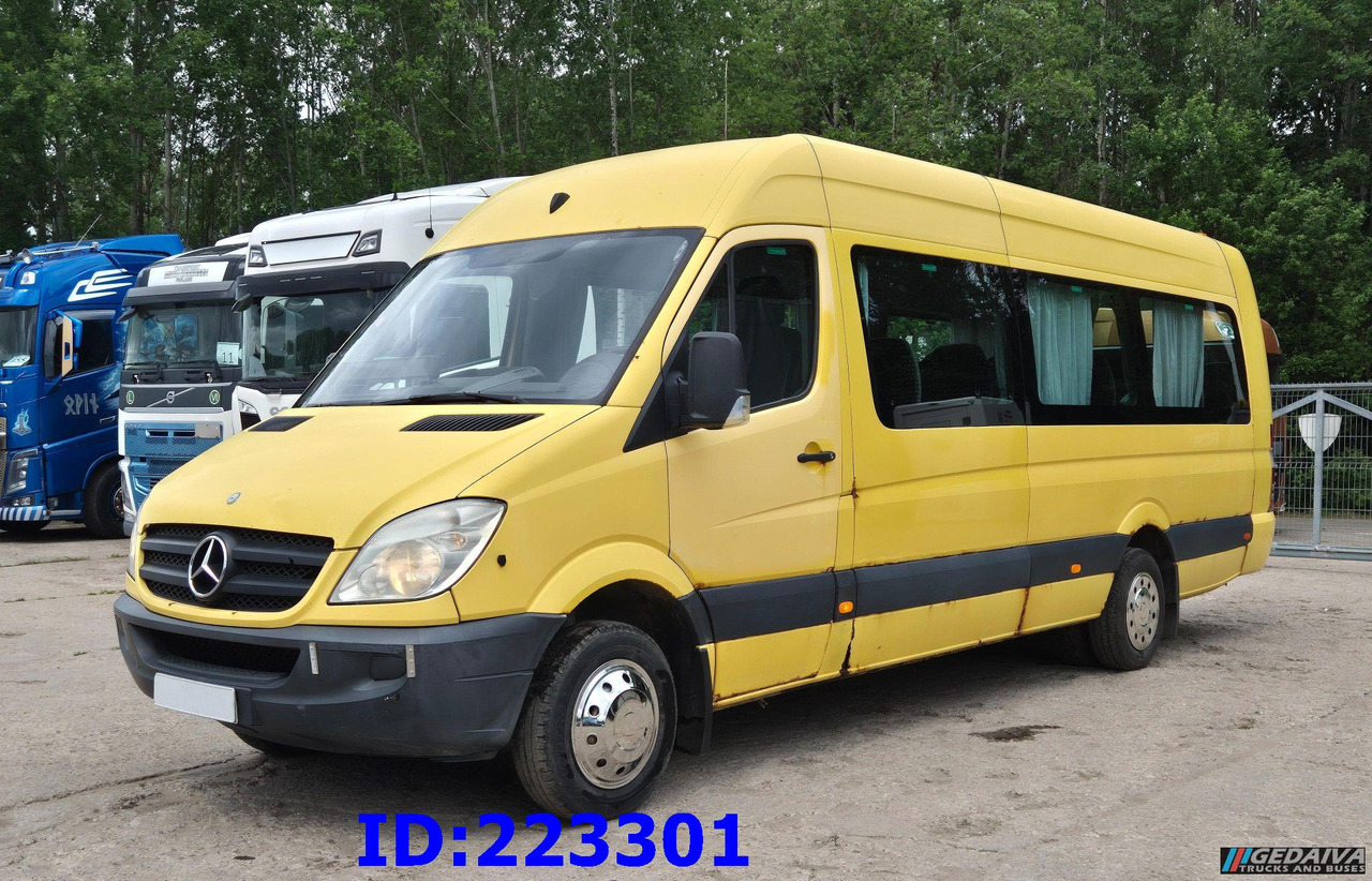 MERCEDES-BENZ Sprinter 515 TRANSFER 23 PLACES - Autocar: foto 1 MERCEDES-BENZ Sprinter 515 TRANSFER 23 PLACES - Autocar: foto 1