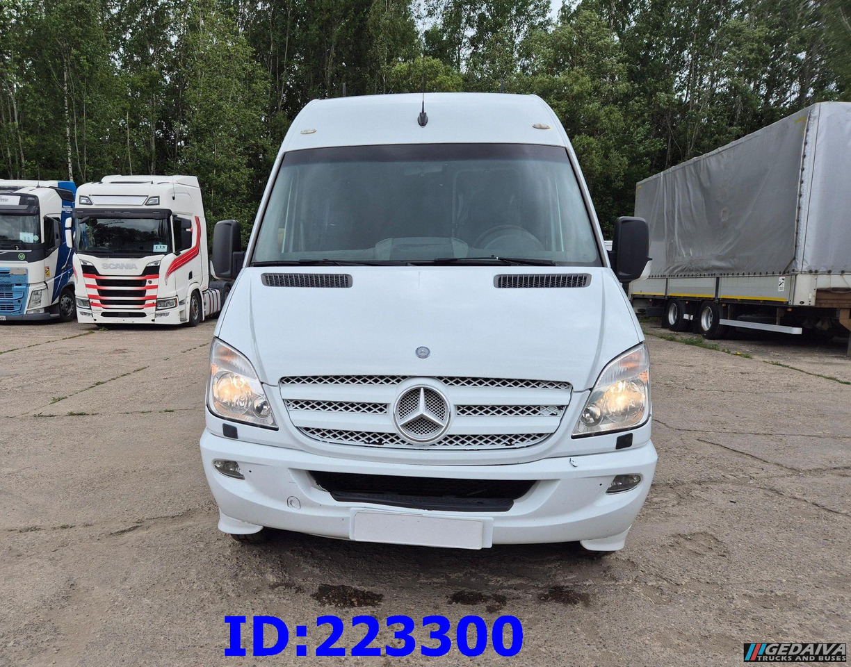 MERCEDES-BENZ Sprinter 518 VIP - 17 Seater - Autocar: foto 2 MERCEDES-BENZ Sprinter 518 VIP - 17 Seater - Autocar: foto 2