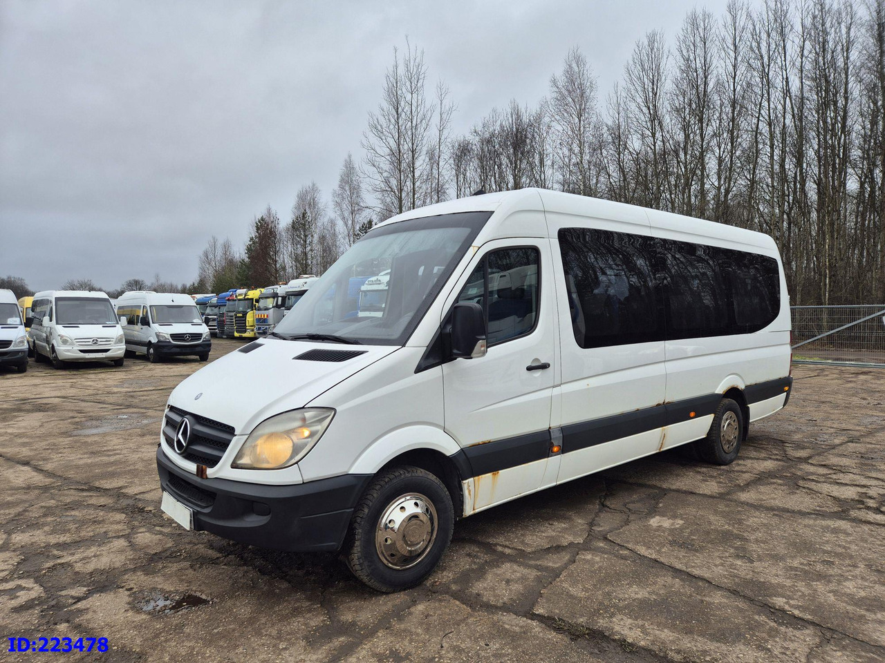 MERCEDES-BENZ Sprinter 518 - VIP - 20-seater - Autocar: foto 4 MERCEDES-BENZ Sprinter 518 - VIP - 20-seater - Autocar: foto 4