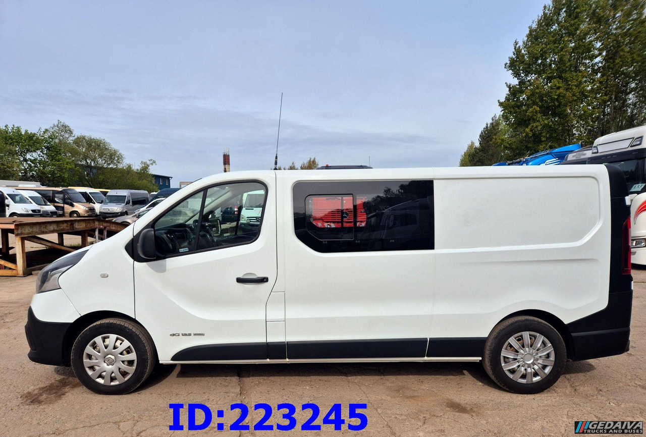 Furgoneta combi RENAULT Trafic Euro6: foto 11