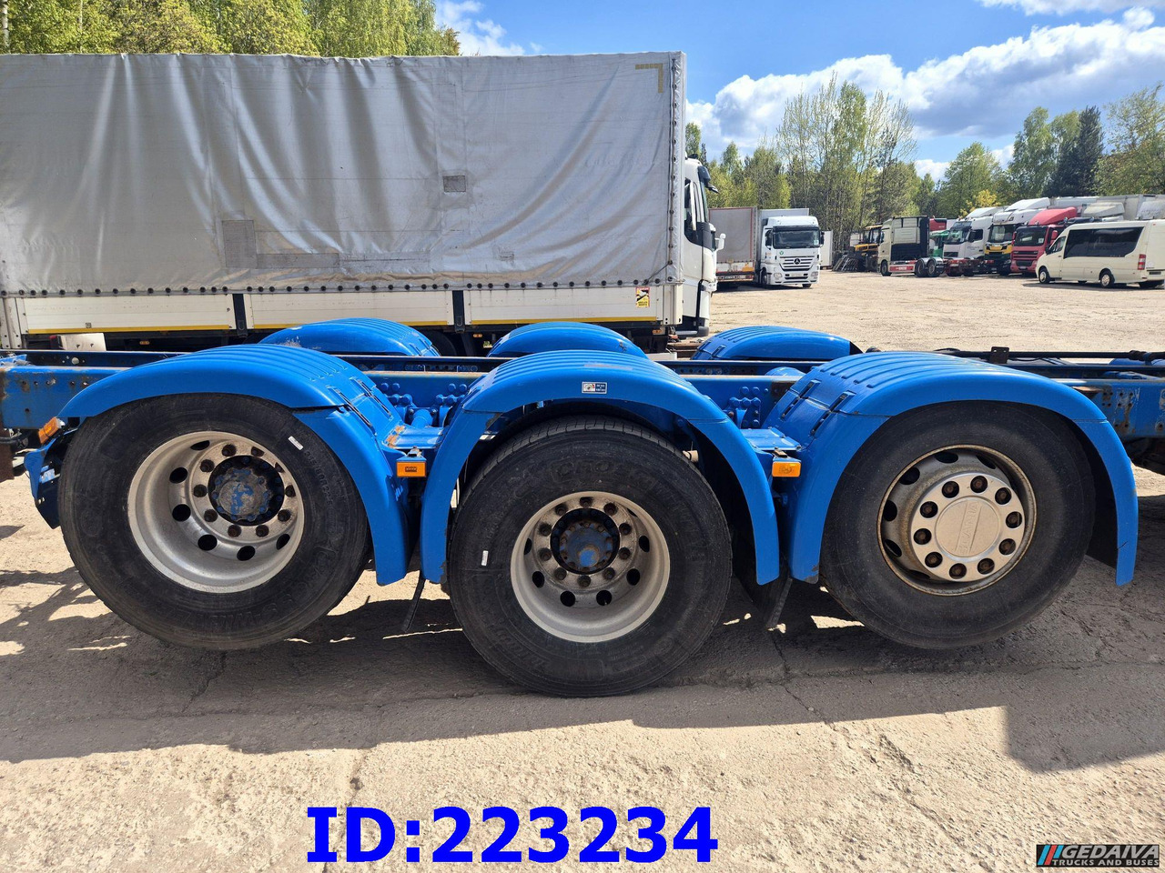 SCANIA R580 8X2 - Steering axle - Euro6 - Camión chasis: foto 5 SCANIA R580 8X2 - Steering axle - Euro6 - Camión chasis: foto 5