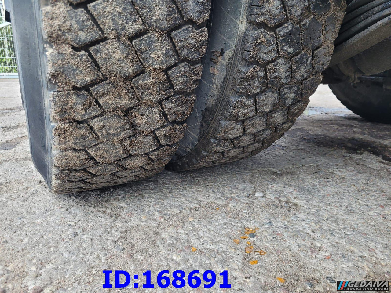 Camión multibasculante VOLVO FH12 380HP 6x2 10tyre Hook Tipper: foto 11