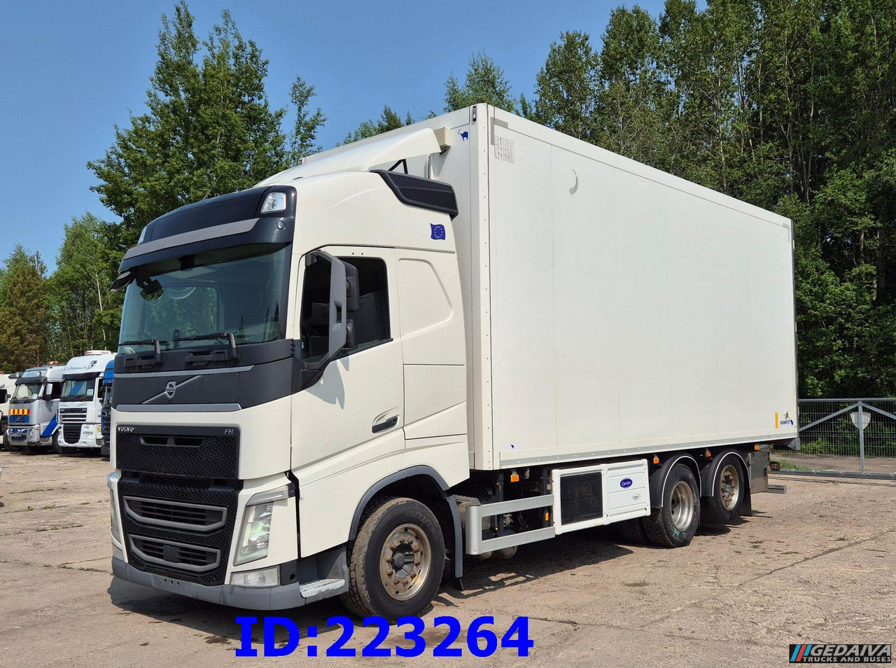 VOLVO FH13 460HP 6x2 Steering axle Euro6 - Camión frigorífico: foto 4 VOLVO FH13 460HP 6x2 Steering axle Euro6 - Camión frigorífico: foto 4