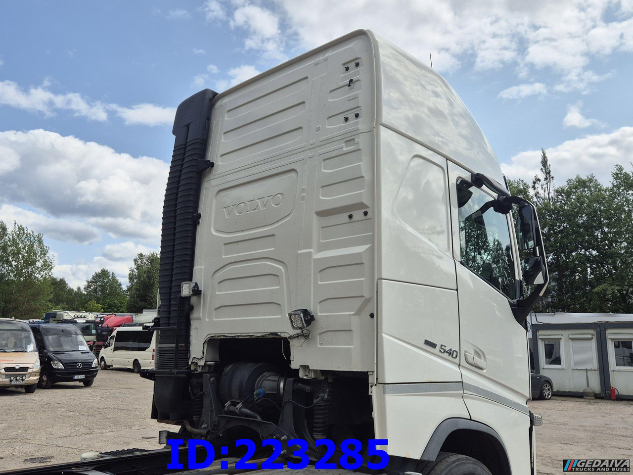 VOLVO FH13 540HP 6x2 (10 tyre) Euro6 - Camión chasis: foto 5 VOLVO FH13 540HP 6x2 (10 tyre) Euro6 - Camión chasis: foto 5