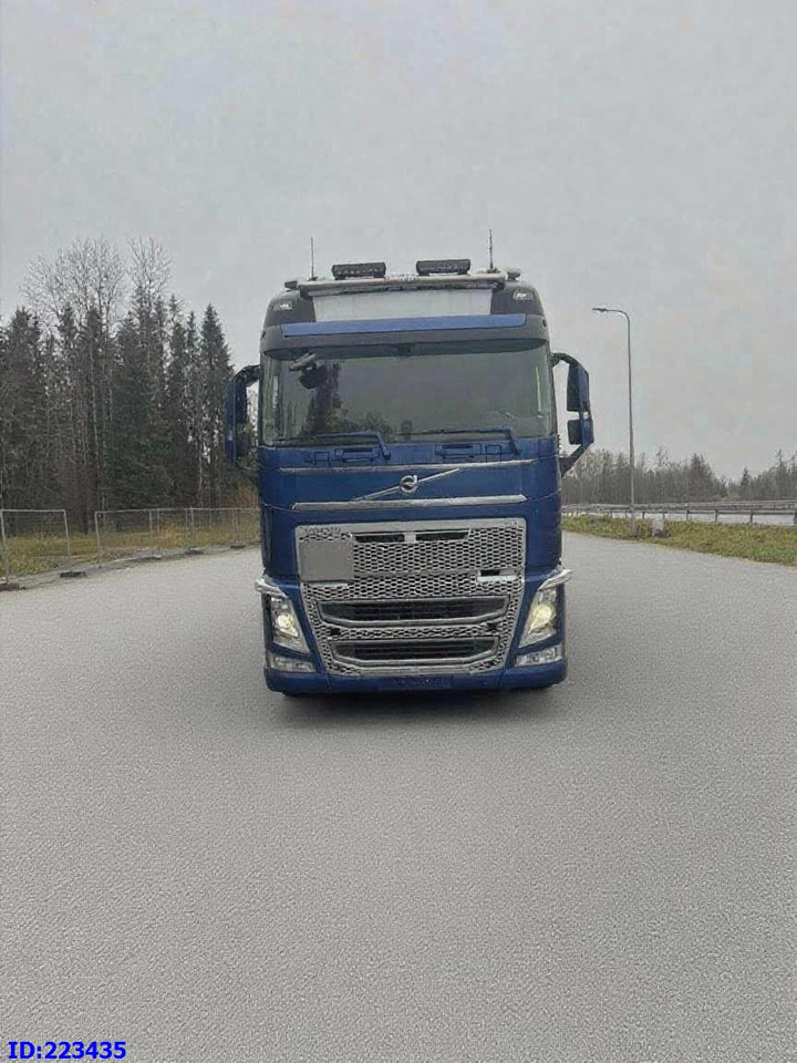 VOLVO FH13 540HP 8x4 (steering axle) - Camión chasis: foto 2 VOLVO FH13 540HP 8x4 (steering axle) - Camión chasis: foto 2