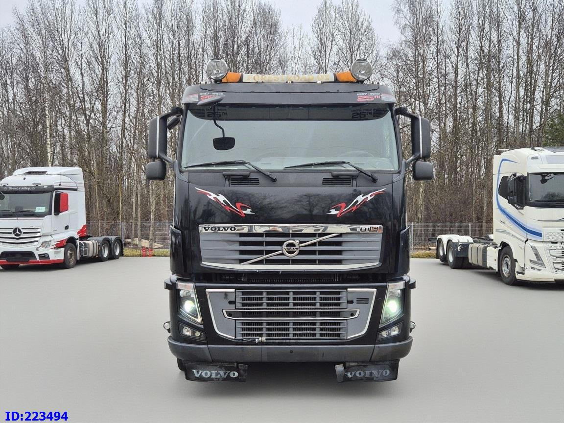 VOLVO FH16 600HP MANUAL FULL STEEL - Camión forestal: foto 2 VOLVO FH16 600HP MANUAL FULL STEEL - Camión forestal: foto 2